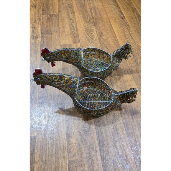 Set Of 2 Handmade Beaded Wire Chicken Baskets For Decor Or Storage - Picture 4 of 12